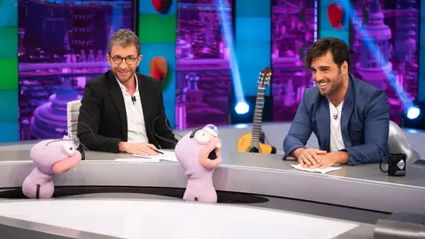 David Bustamante se convierte en gurú del amor: ¿Regalaría su propia colonia? David Bustamante se convierte en gurú del amor: ¿Regalaría su propia colonia?