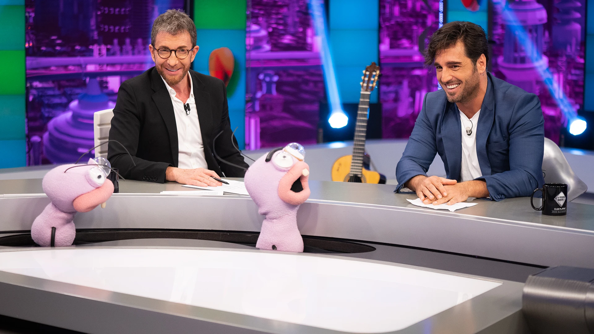 David Bustamante se convierte en gurú del amor: ¿Regalaría su propia colonia? David Bustamante se convierte en gurú del amor: ¿Regalaría su propia colonia?