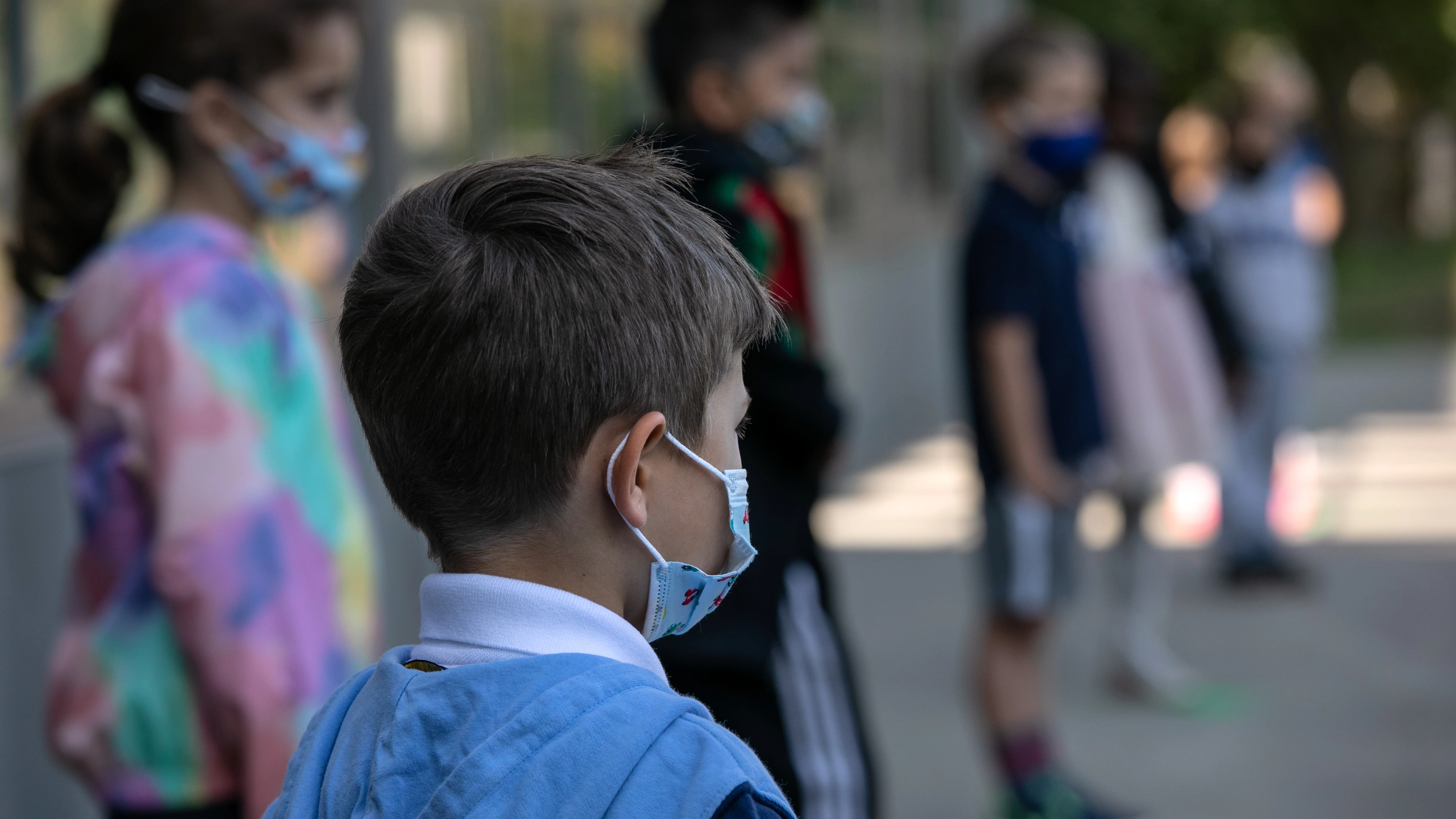 La Comunitat Valenciana estudia que la mascarilla deje de ser obligatoria en espacios abiertos de los colegios La Comunitat Valenciana estudia que la mascarilla deje de ser obligatoria en espacios abiertos de los colegios