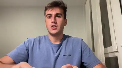 Dos años 'fallecido' a efectos legales, la odisea de un joven valenciano para recuperar su identidad Dos años 'fallecido' a efectos legales, la odisea de un joven valenciano para recuperar su identidad
