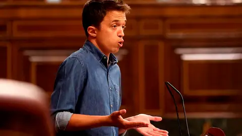 El líder de Más País, Iñigo Errejón, interviene durante el pleno celebrado en el Congreso de los Diputados El líder de Más País, Iñigo Errejón, interviene durante el pleno celebrado en el Congreso de los Diputados