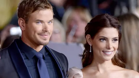 Ashley Greene y Kellan Lutz, Alice y Emmett Cullen en 'Crepúsculo' Ashley Greene y Kellan Lutz, Alice y Emmett Cullen en 'Crepúsculo'