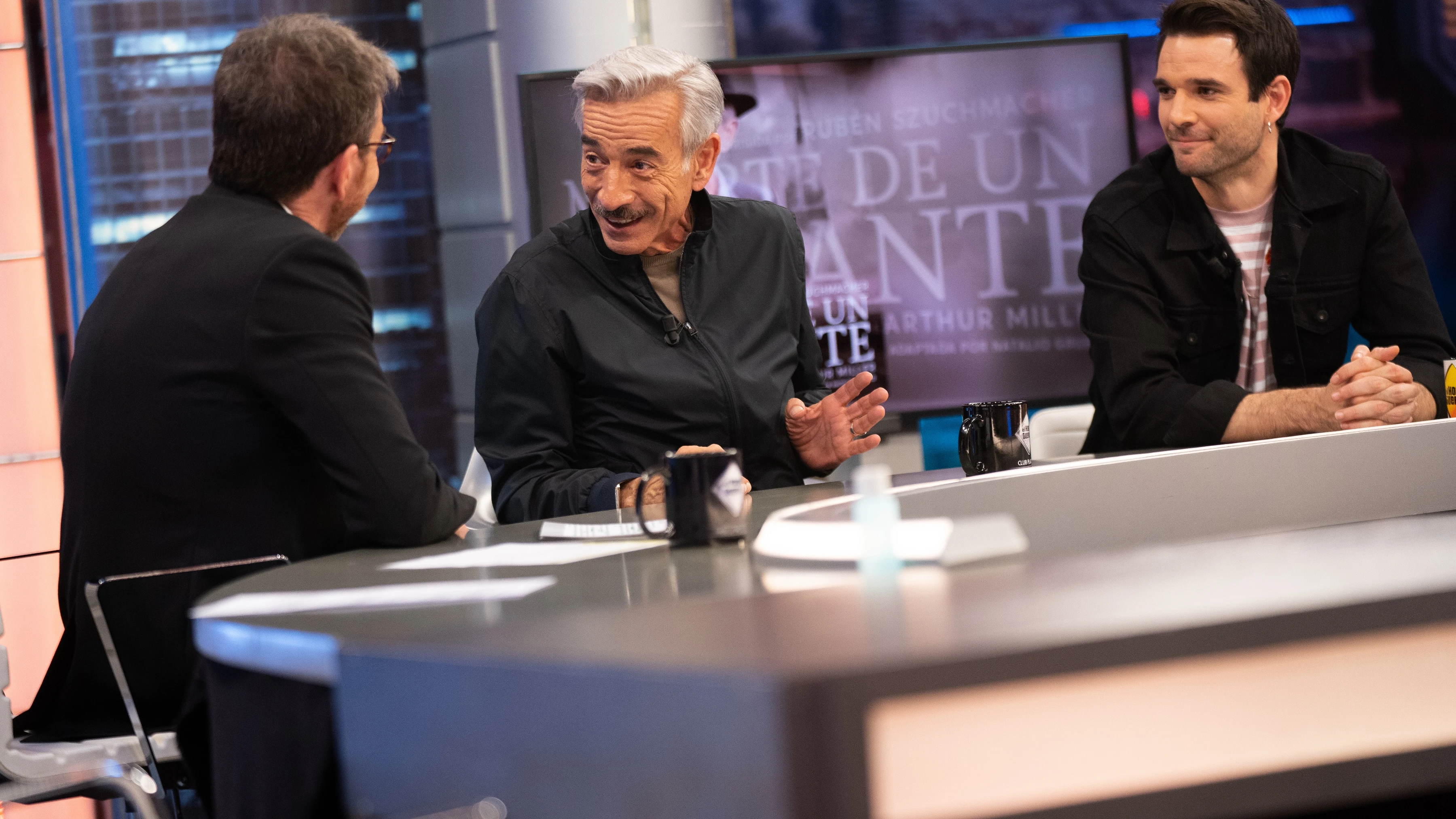 El cariñoso recuerdo de Pablo Motos e Imanol Arias a Enrique San Francisco: "Tengo un máster con él" El cariñoso recuerdo de Pablo Motos e Imanol Arias a Enrique San Francisco: "Tengo un máster con él"