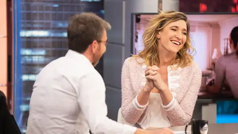 La anécdota de Abril Zamora con Jon Árias protagonizando y dirigiendo a la vez una escena de sexo La anécdota de Abril Zamora con Jon Árias protagonizando y dirigiendo a la vez una escena de sexo