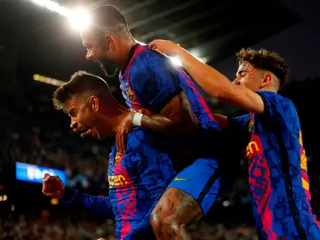 El Barcelona cumple en casa ante el Dinamo y gana su primer partido en esta Champions El Barcelona cumple en casa ante el Dinamo y gana su primer partido en esta Champions