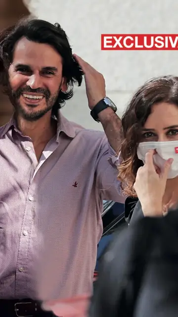 Isabel Díaz Ayuso y su novio Alberto, portada de la revista 'Diez Minutos' Isabel Díaz Ayuso y su novio Alberto, portada de la revista 'Diez Minutos'