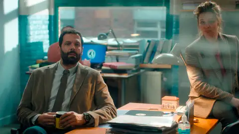 La anotación de Morgane hace saltar las alarmas en la investigación de un misterioso asesinato La anotación de Morgane hace saltar las alarmas en la investigación de un misterioso asesinato