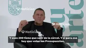 El duro discurso de Arnaldo Otegi ante Bildu sólo 7 horas después de su disculpa a las víctimas de ETA, presos por Presupuestos El duro discurso de Arnaldo Otegi ante Bildu sólo 7 horas después de su disculpa a las víctimas de ETA, presos por Presupuestos