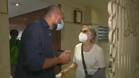 Guerra de vecinos por un ascensor Guerra de vecinos por un ascensor