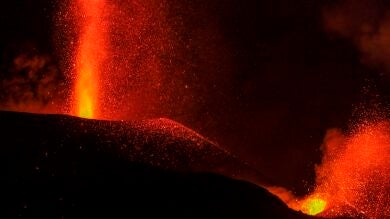 ¿Por qué el volcán de La Palma es un 'volcán clínex'? Roberto Brasero explica todos los detalles
