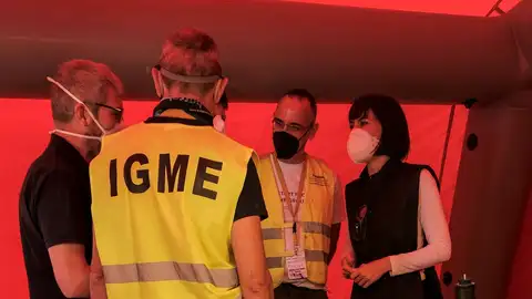 Los Bomberos están "saturados" por el volcán de La Palma Los Bomberos están "saturados" por el volcán de La Palma