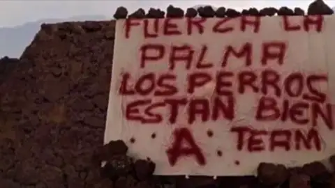 Cartel aparecido en un estanque de Todoque Cartel aparecido en un estanque de Todoque