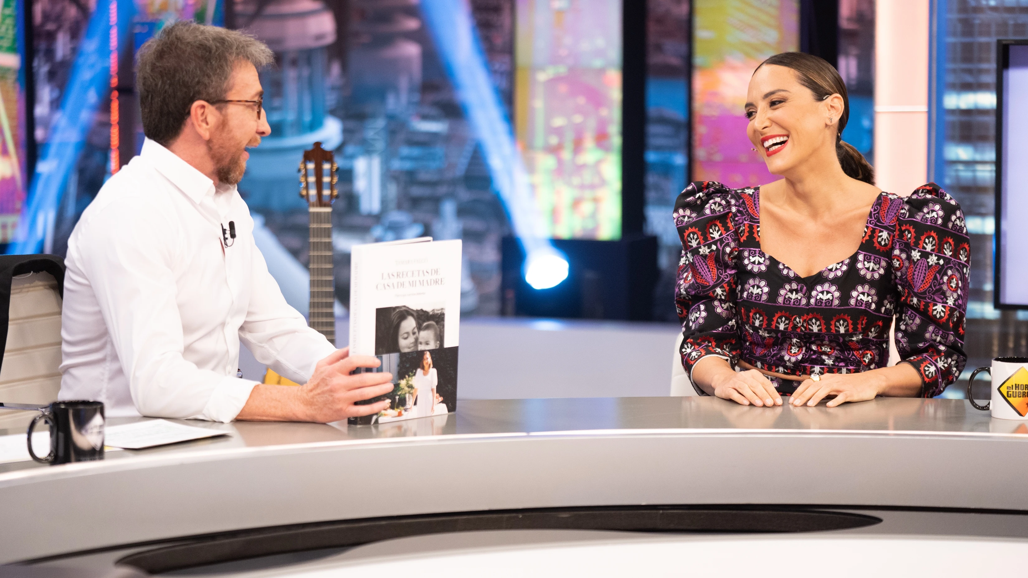 Todos los 'tips' de Isabel Preysler en una cena, al descubierto por Tamara Falcó en 'El Hormiguero 3.0' Todos los 'tips' de Isabel Preysler en una cena, al descubierto por Tamara Falcó en 'El Hormiguero 3.0'