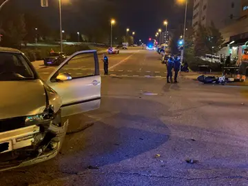 Un motorista con pierna amputada por un accidente de tráfico Un motorista con pierna amputada por un accidente de tráfico