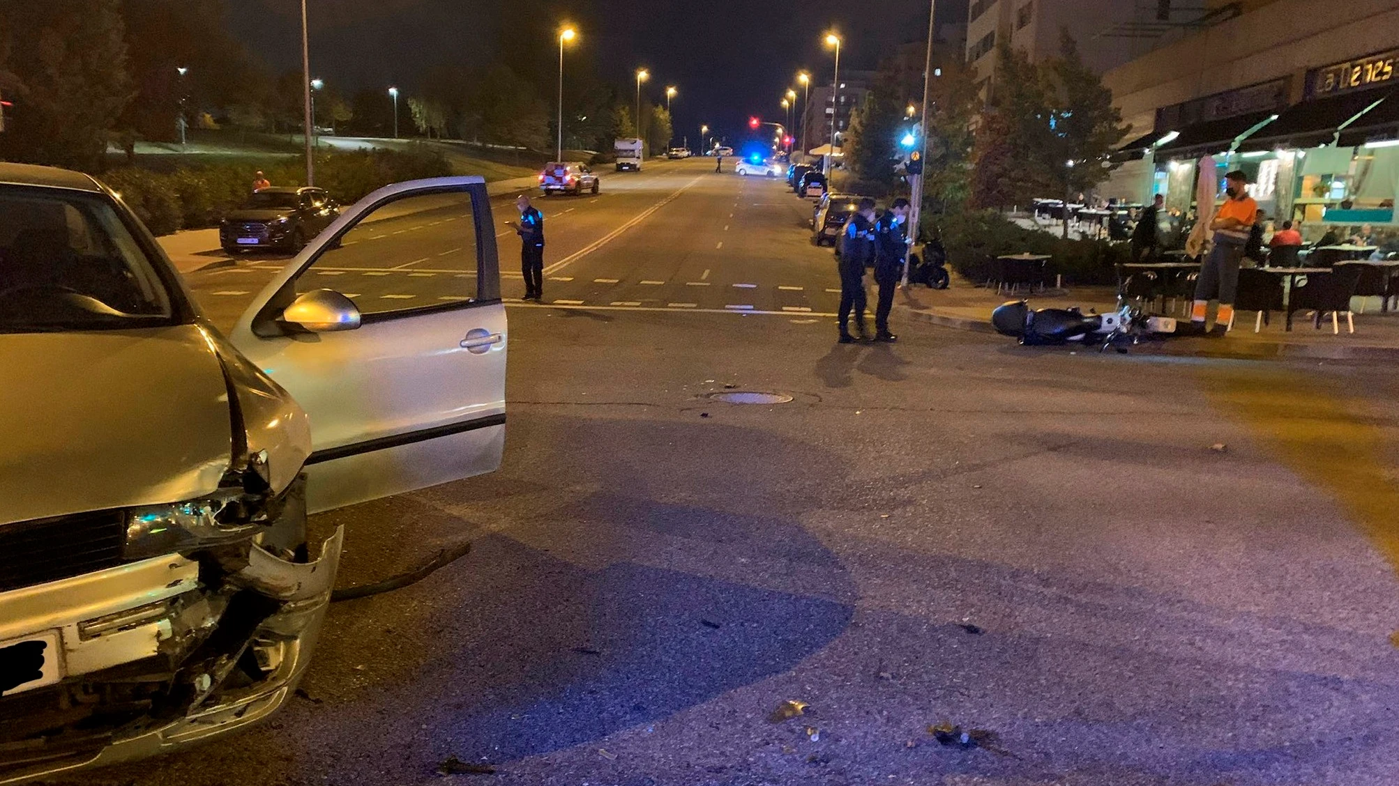 Un motorista con pierna amputada por un accidente de tr&aacute;fico