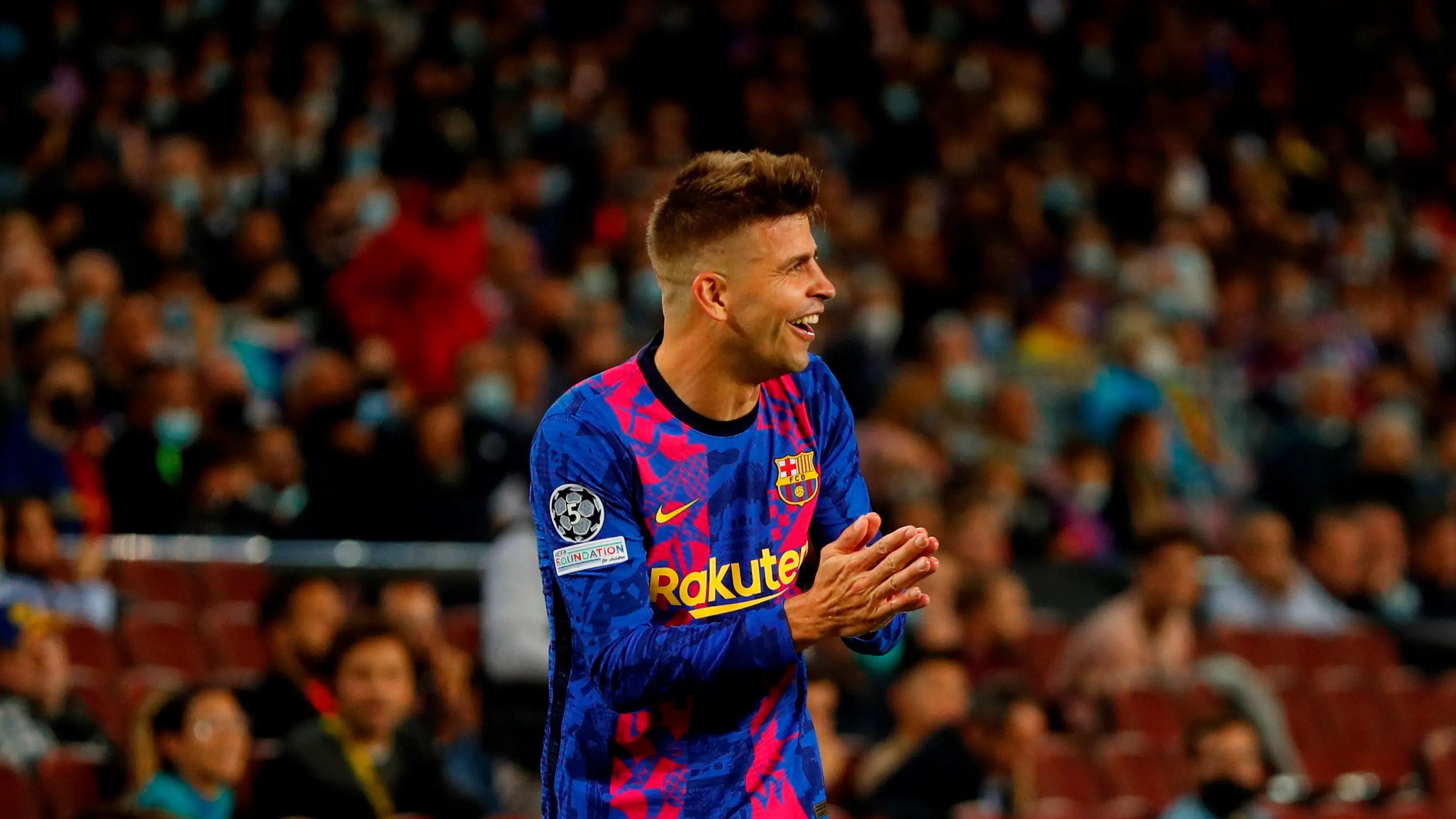 Piqué avisa sobre su futuro antes del Barcelona - Real Madrid: "Sé que me queda poco" Piqué avisa sobre su futuro antes del Barcelona - Real Madrid: "Sé que me queda poco"