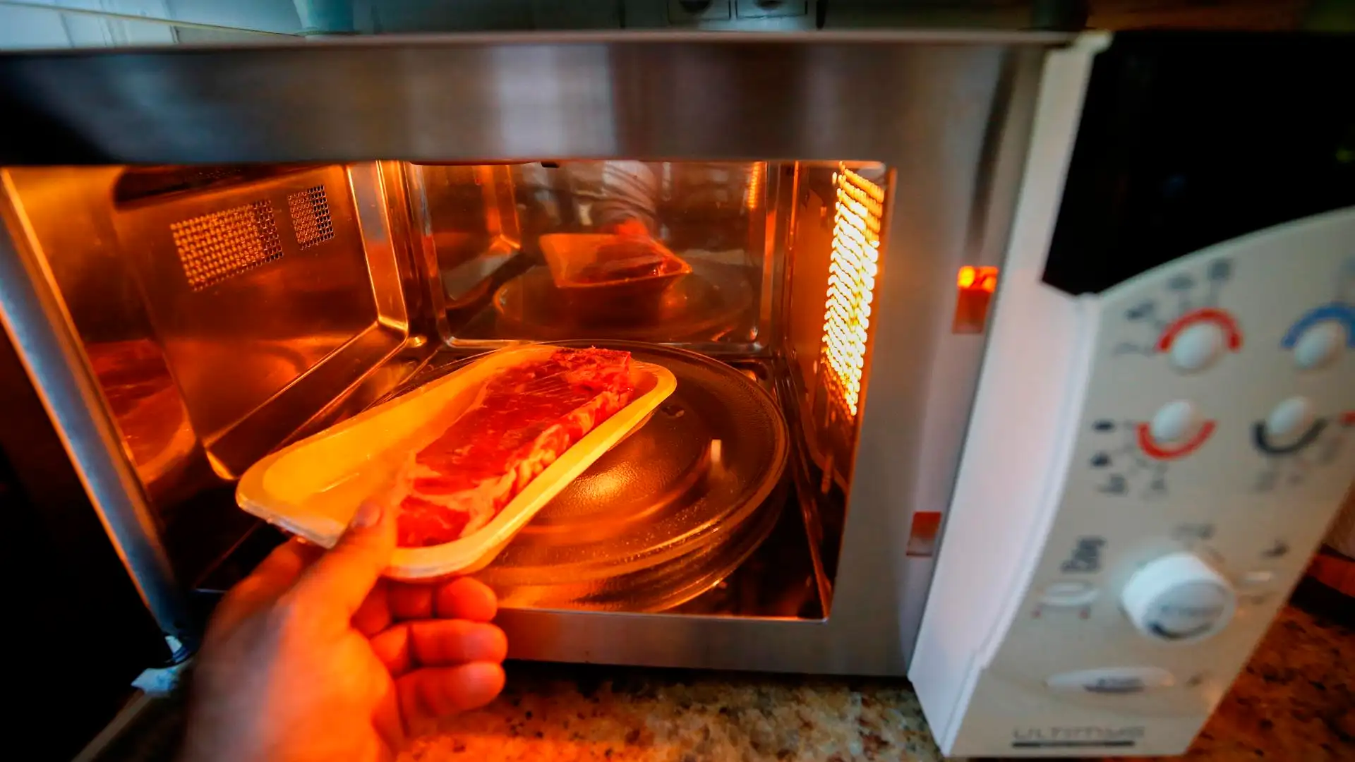 Estos son los mejores microondas sin grill seg&uacute;n la OCU