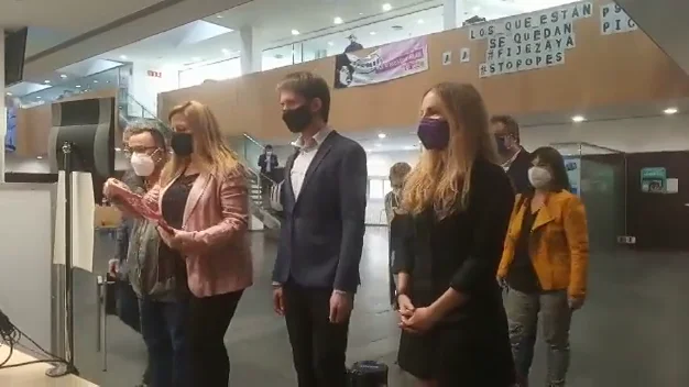 La oposici&oacute;n de Badalona registra la moci&oacute;n de censura contra Xavier Garc&iacute;a Albiol que se votar&aacute; el 8 de noviembre