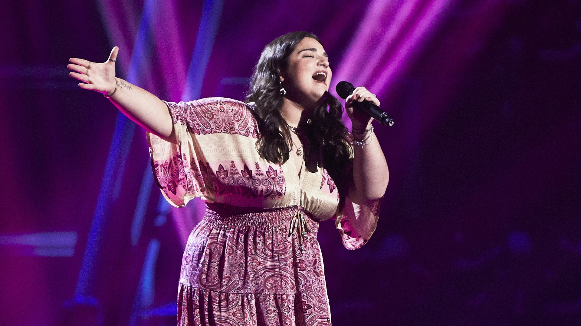 Paola Casas canta &lsquo;Aunque no sea conmigo&rsquo; en las Audiciones a ciegas de &lsquo;La Voz&rsquo;