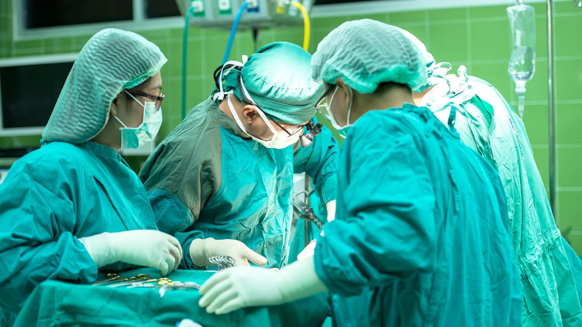 Indemnizan a la familia de un paciente que murió después de que se dejaran unas gasas dentro en una operación Indemnizan a la familia de un paciente que murió después de que se dejaran unas gasas dentro en una operación