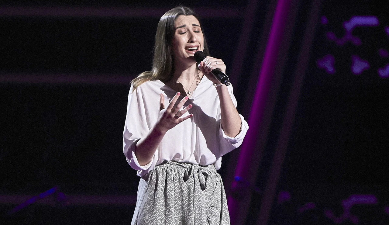 María Torregrosa canta ‘Comiéndote a besos’ en las Audiciones a ciegas de ‘La Voz’