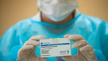 Los vacunados con Janssen podrían recibir una dosis de refuerzo de la vacuna contra la Covid-19 Los vacunados con Janssen podrían recibir una dosis de refuerzo de la vacuna contra la Covid-19