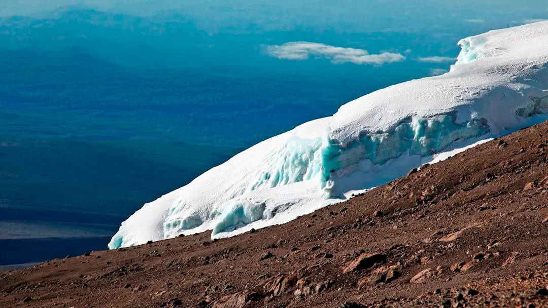 Evitar que un glaciar se derrita es posible con una lona