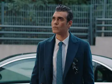 “La familia Arslan ha regresado”: la invitación de Volkan llega a manos de Asya “La familia Arslan ha regresado”: la invitación de Volkan llega a manos de Asya