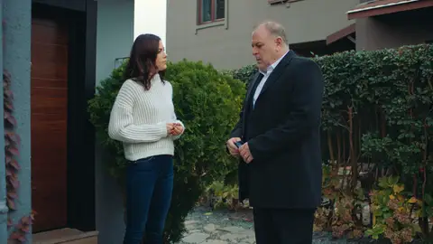 Haluk, el padre de Derin, pide disculpas a Asya en nombre de su familia 'Infiel'