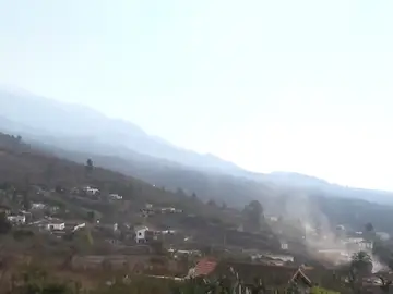 Preocuopa la calidad del aire en La Palma tras el aumento del caudal de lava del volcán 