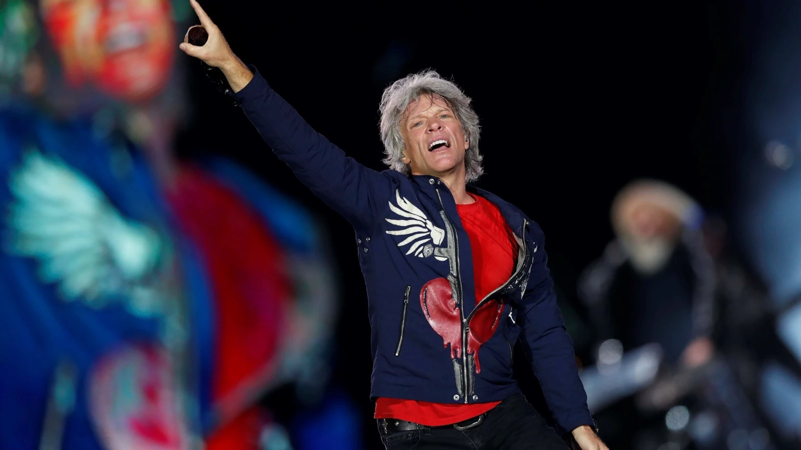 Bon Jovi cancela un concierto tras dar positivo por coronavirus poco antes de empezarlo