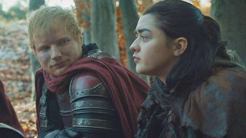 Ed Sheeran y Maisie Williams en 'Juego de Tronos'