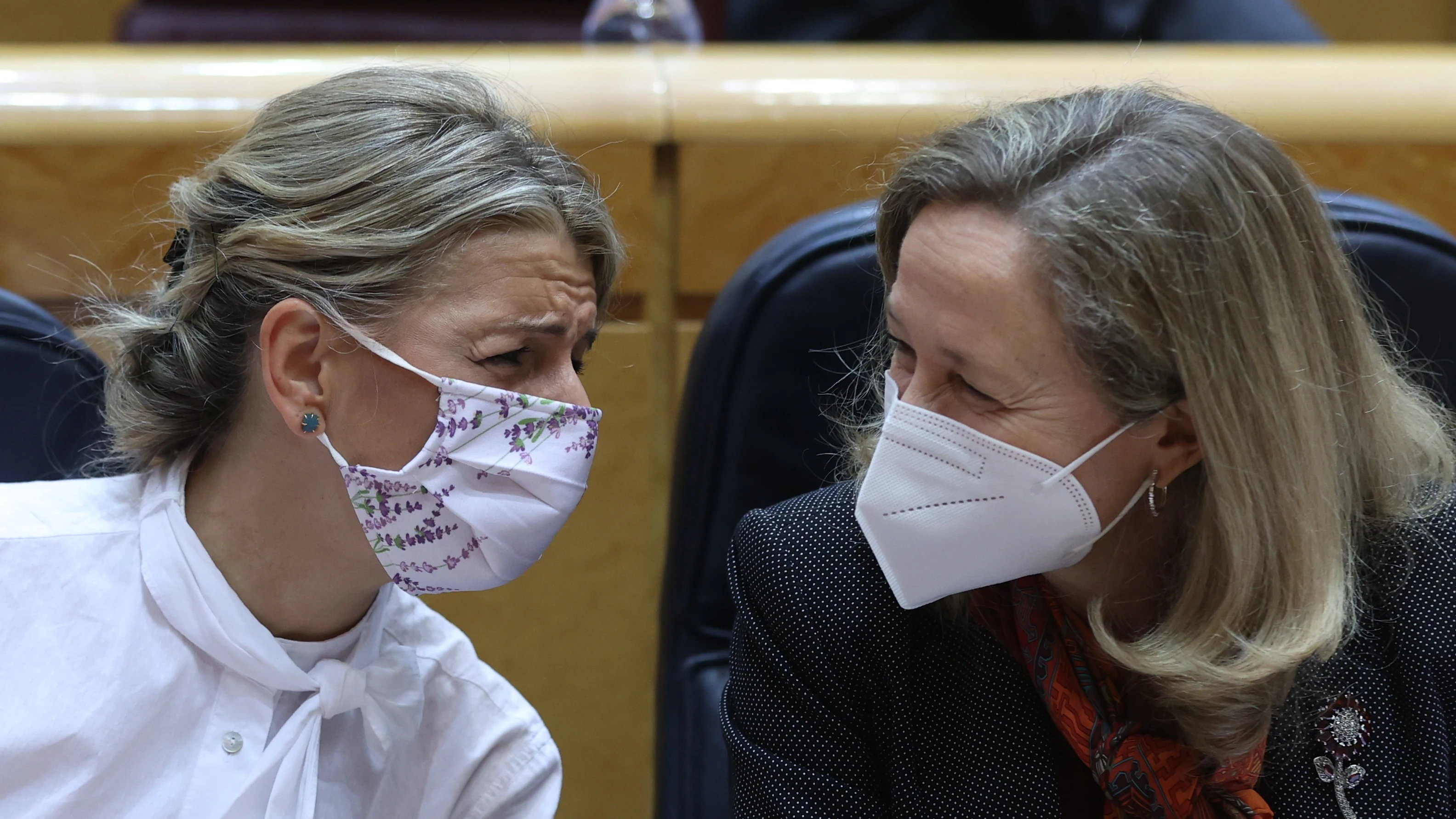 Nadia Calvi&ntilde;o y Yolanda D&iacute;az