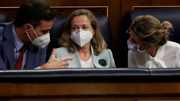 Pedro Sánchez, Nadia Calviño y Yolanda Díaz en el Congreso Pedro Sánchez, Nadia Calviño y Yolanda Díaz en el Congreso
