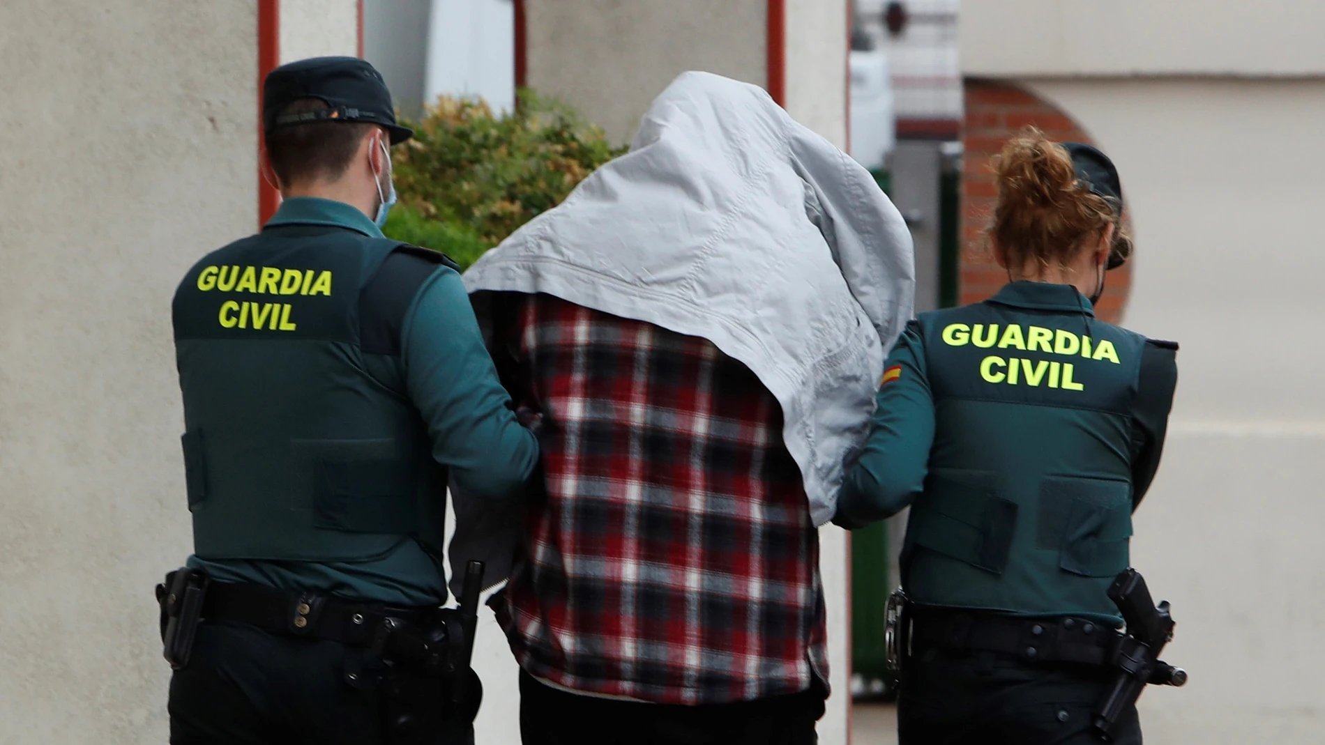 El hombre de 54 años detenido como presunto autor del homicidio de un niño de 9 años en Lardero (La Rioja) 