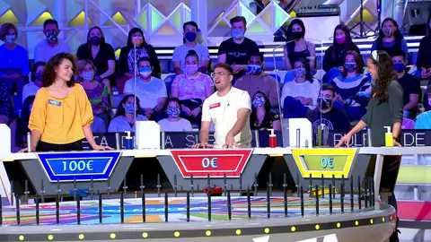 La graciosa presentación de Manina: “¿Me puedo flipar aquí como Pablo López?” La graciosa presentación de Manina: “¿Me puedo flipar aquí como Pablo López?”
