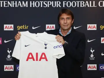 Antonio Conte, nuevo entrenador del Tottenham Antonio Conte, nuevo entrenador del Tottenham