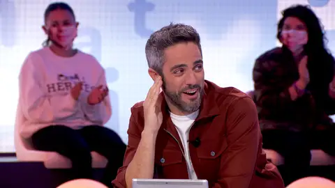 La reacción de Roberto Leal ante el chiste de David Fernández: “No hace falta que vengas al siguiente” La reacción de Roberto Leal ante el chiste de David Fernández: “No hace falta que vengas al siguiente”