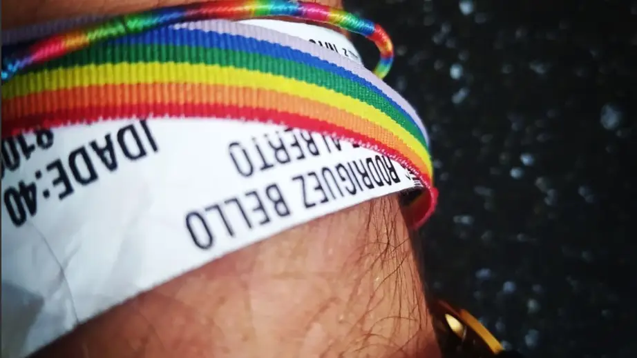 Imagen de archivo de pulsera LGTBIQ+