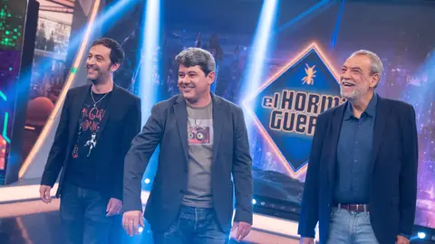 Disfruta de la entrevista completa a Carmen Mola en ‘El Hormiguero 3.0’ Disfruta de la entrevista completa a Carmen Mola en ‘El Hormiguero 3.0’