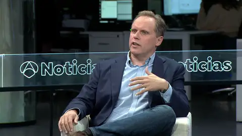 Antena 3 inaugura '¿Lo hablamos?', un programa digital de debate sobre diversas cuestiones Antena 3 inaugura '¿Lo hablamos?', un programa digital de debate sobre diversas cuestiones