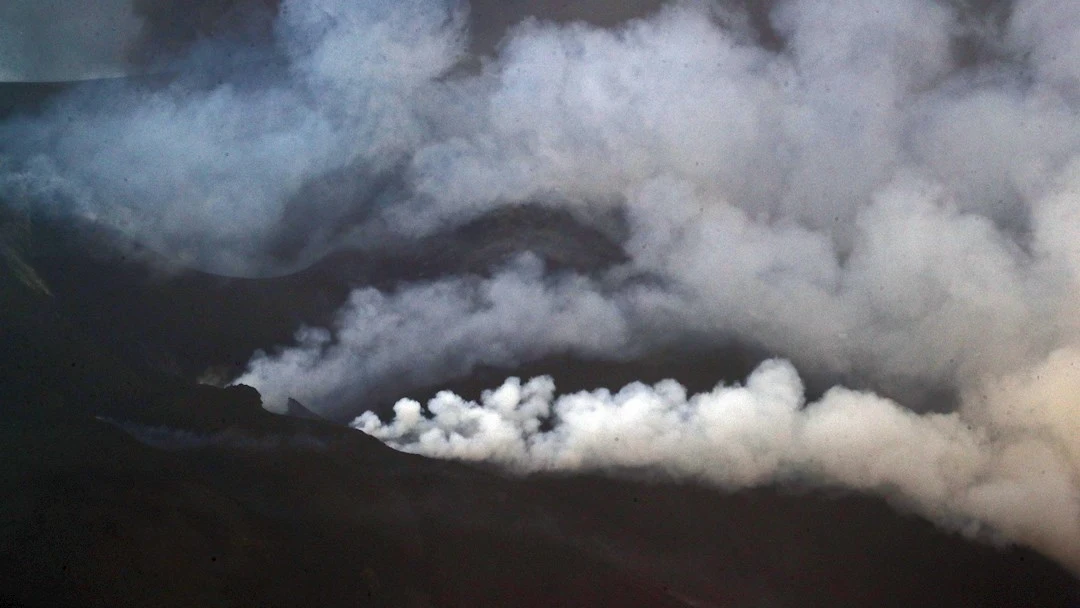 El volcán de Cumbre Vieja, en La Palma, continúa su actividad eruptiva cuando se cumple el día 46 desde que entró en erupción en septiembre El volcán de Cumbre Vieja, en La Palma, continúa su actividad eruptiva cuando se cumple el día 46 desde que entró en erupción en septiembre