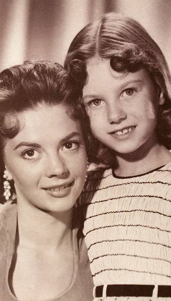 Natalie Wood y su hermana Lana Wood