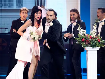 Eva Soriano, harta de idas y venidas como Katy Perry en ‘Hot n Cold’ Eva Soriano, harta de idas y venidas como Katy Perry en ‘Hot n Cold’