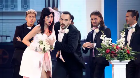 Eva Soriano, harta de idas y venidas como Katy Perry en ‘Hot n Cold’ Eva Soriano, harta de idas y venidas como Katy Perry en ‘Hot n Cold’