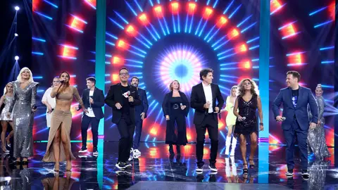 Ana Torroja, The Weeknd o la 'Fiesta' de Raffaellà Carrà inaugurarán esta noche la primera gala de 'Tu cara me suena' Ana Torroja, The Weeknd o la 'Fiesta' de Raffaellà Carrà inaugurarán esta noche la primera gala de 'Tu cara me suena'