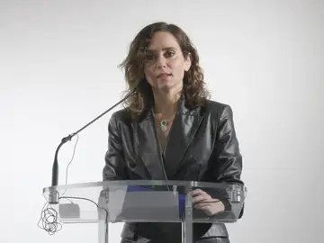 Ayuso arremeta contra Urkullu por acusar a Madrid de 'dumping fiscal': "Nos miran con envidia" Ayuso arremeta contra Urkullu por acusar a Madrid de 'dumping fiscal': "Nos miran con envidia"