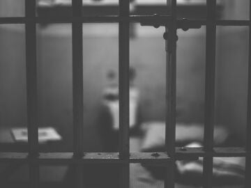 Un preso intenta agredir sexualmente a una profesora en la cárcel de Jaen