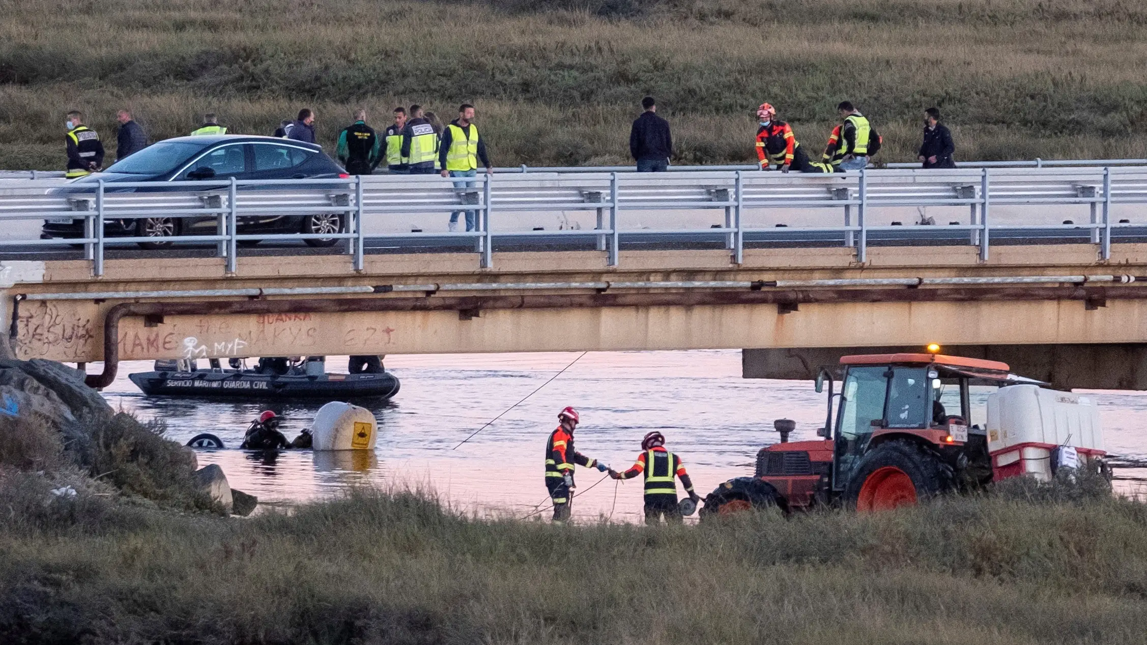 Las incógnitas en la desaparición de Paqui y Enrique, encontrados sin vida en un coche en Huelva Las incógnitas en la desaparición de Paqui y Enrique, encontrados sin vida en un coche en HuelvaQ
