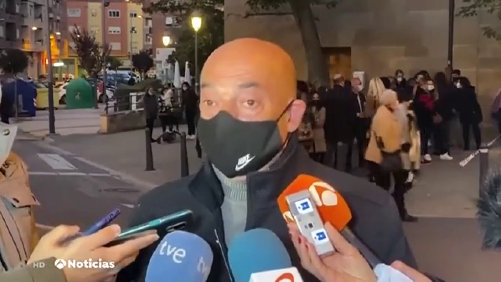 El tío del niño asesinado en Lardero tras el funeral: 